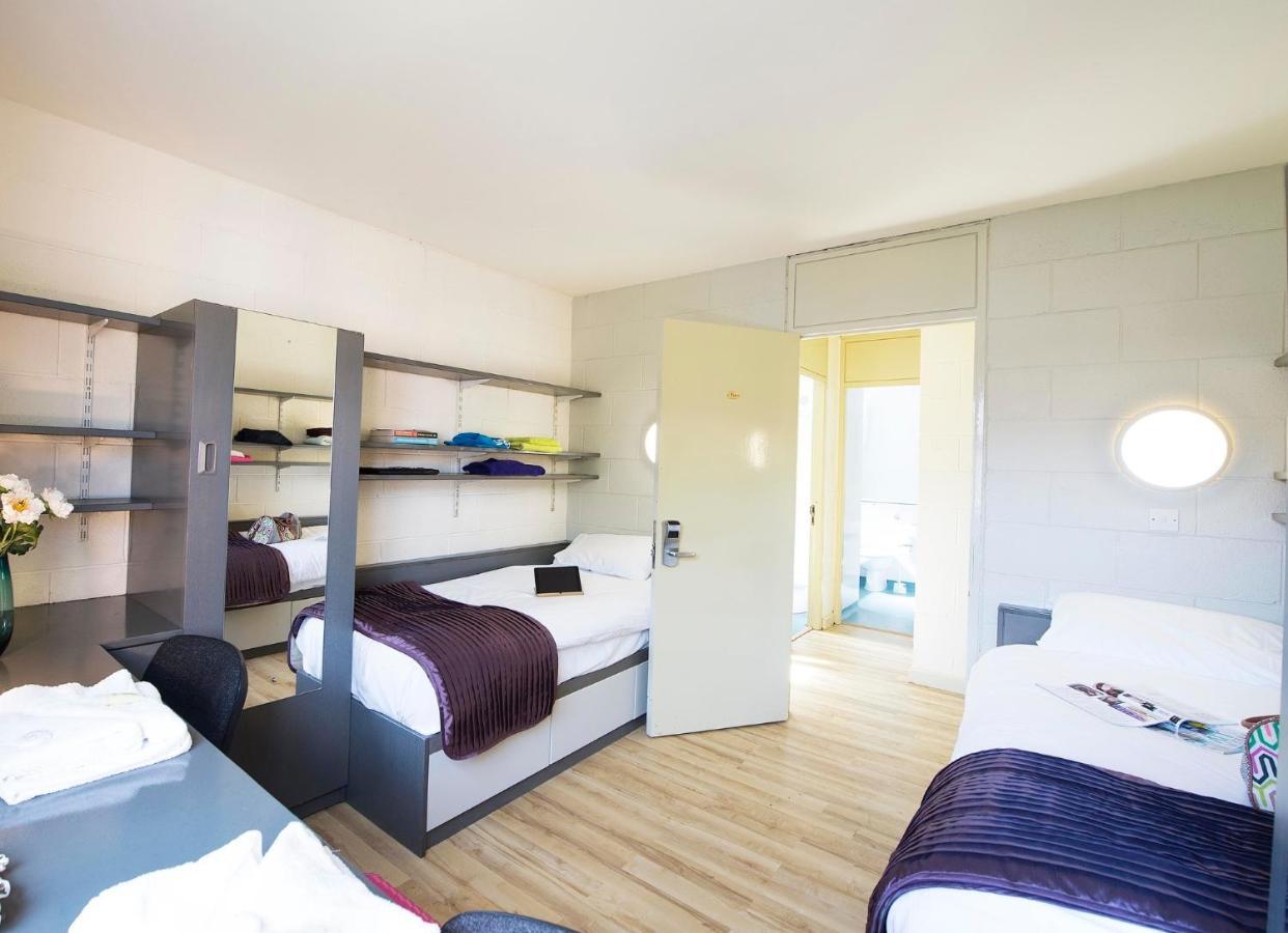 Corrib Village Apartments University Of Голвей Екстер'єр фото